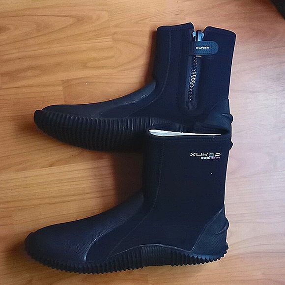 Xuker Diving Boots - Picture 1 of 4